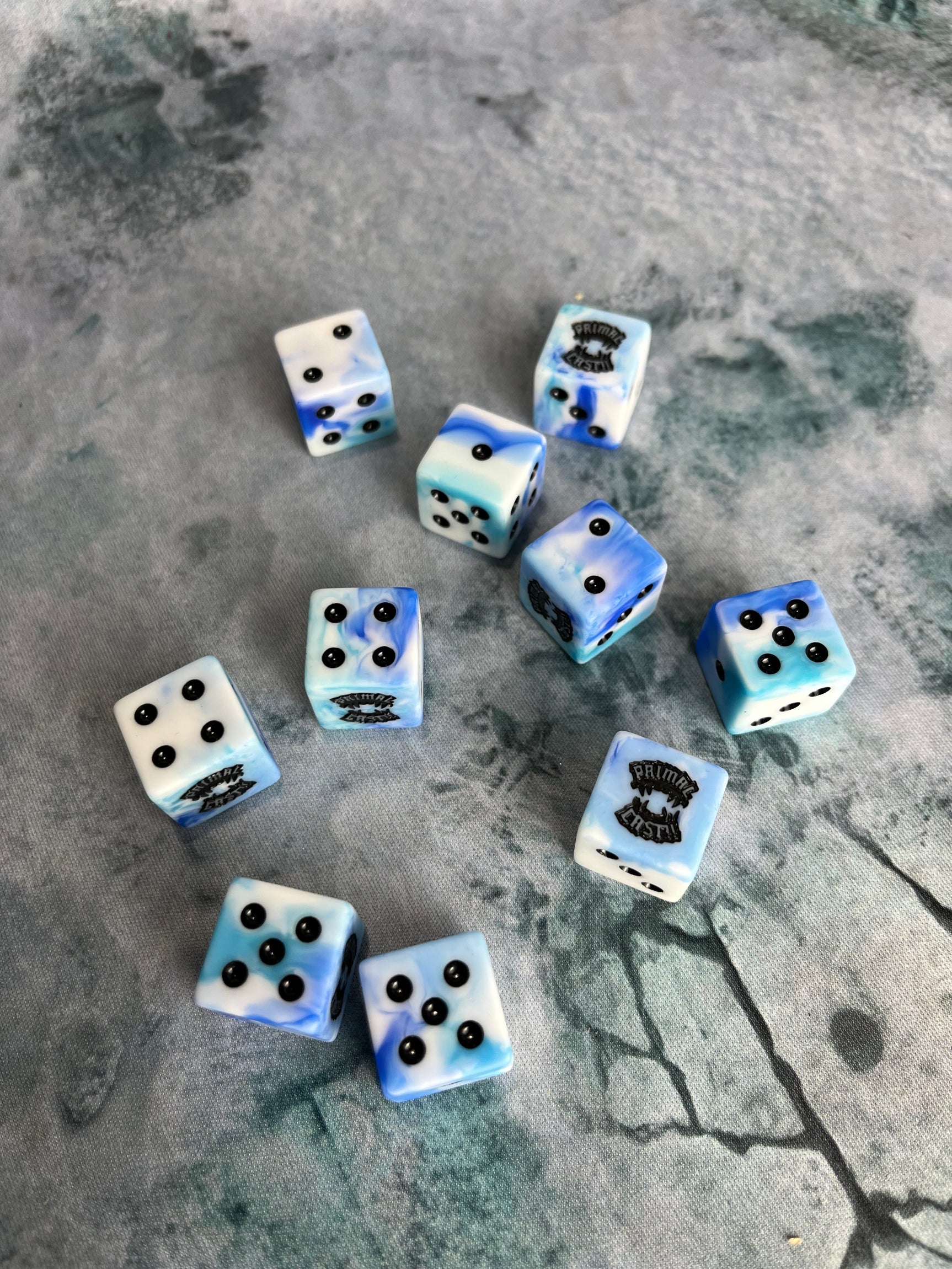 Primal Cast Dice (Official)