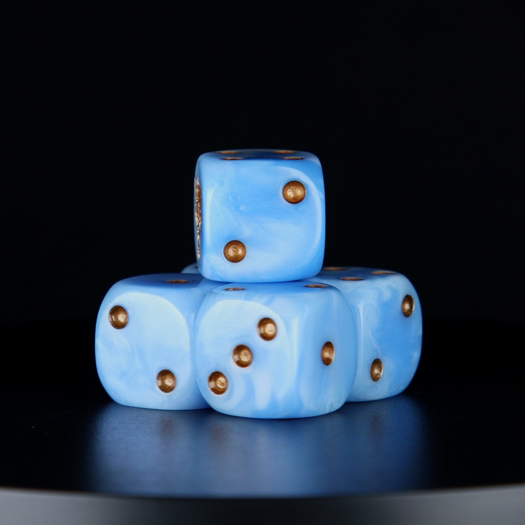 Ice Wolf 16mm Dice